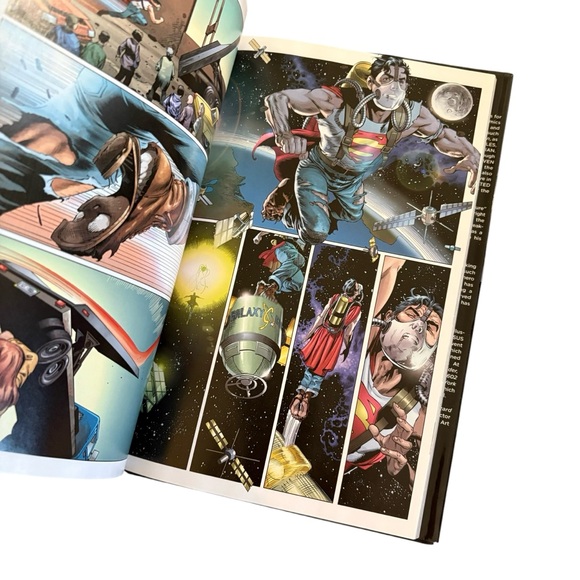 DC Comics Superman Graphic Novel Lot of 2 Books - Picture 6 of 9